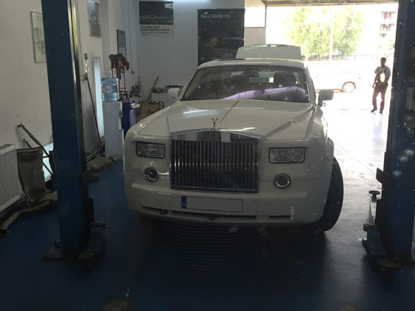 inlocuire-alternatoare-rolls-royce-phantom-3-resized