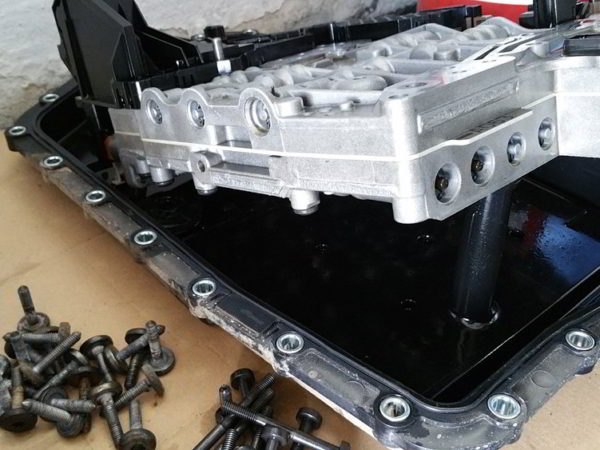 reconditionare-reparatie-cutie-automata-bmw-seria-3-e90-7