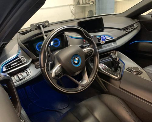 Revizie BMW i8